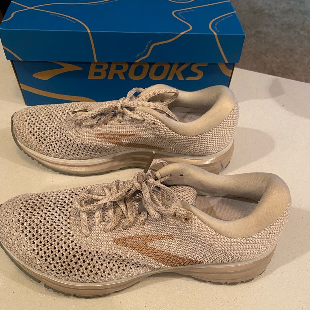 Brooks Ghost 11 Running Shoe